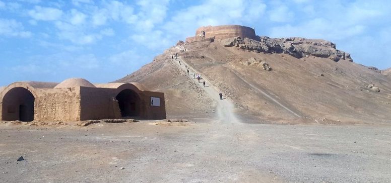 Stolp tišine - Yazd - Odpelji.se