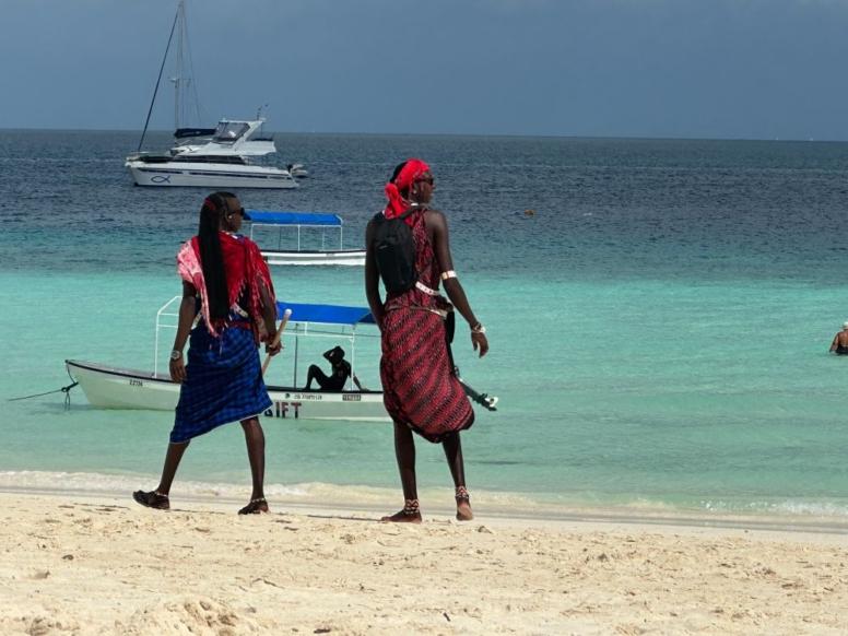 Tanzanija potovanje - Safari in Zanzibar - masaja na Zanzibaru