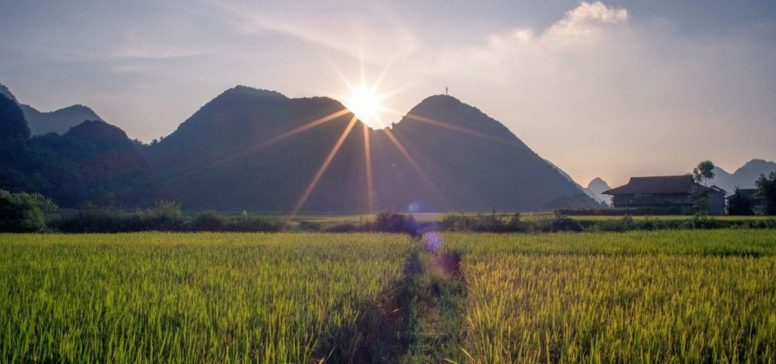 Laos potovanje - Odpelji.se