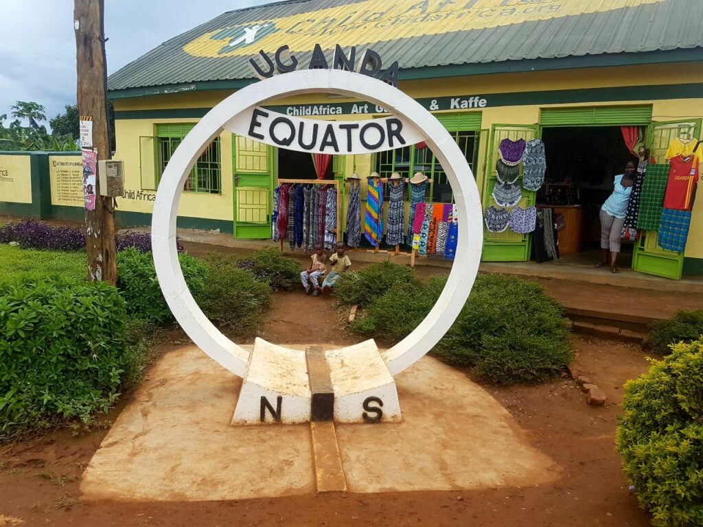 ekvaotr uganda