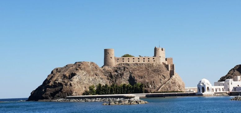 Oman potovanje - Odpelji.se