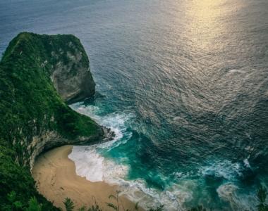 Otok v Indoneziji, ki skriva tako številne prednosti kot nekaj slabosti