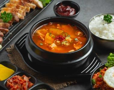 Korejska hrana – kaj poskusiti na potovanju v Južno Korejo?